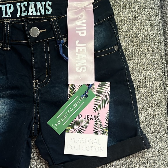 VIP shorts - Picture 4 of 5